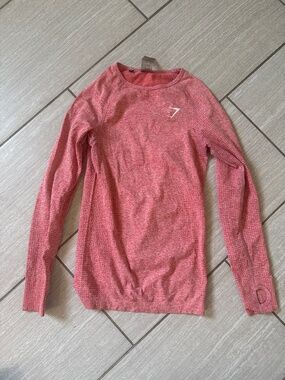 Gym shark long sleeve